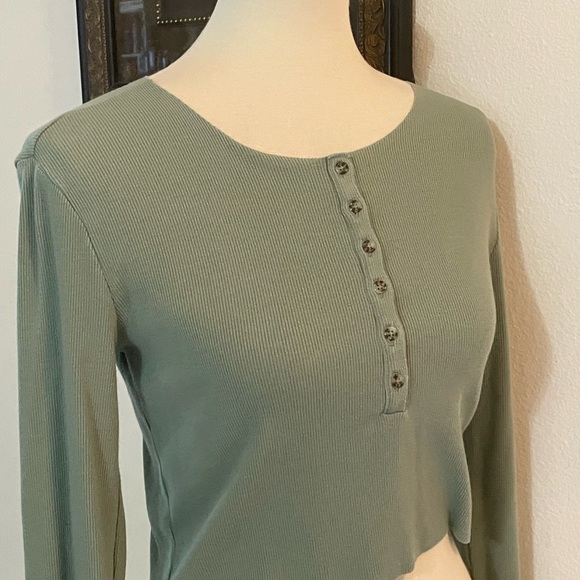 Forever 21 * ribbed green crop top * long sleeve * size small - Picture 11 of 15